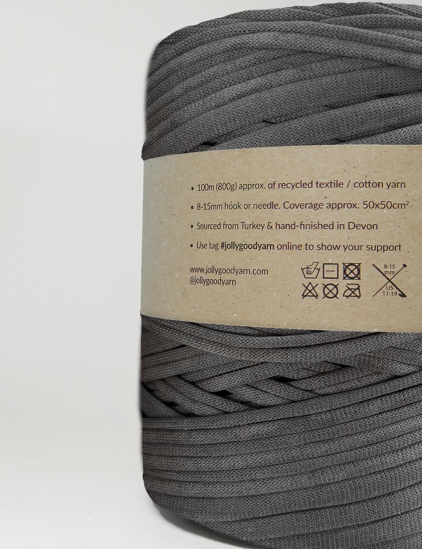 Recycled textile yarn - colour grey