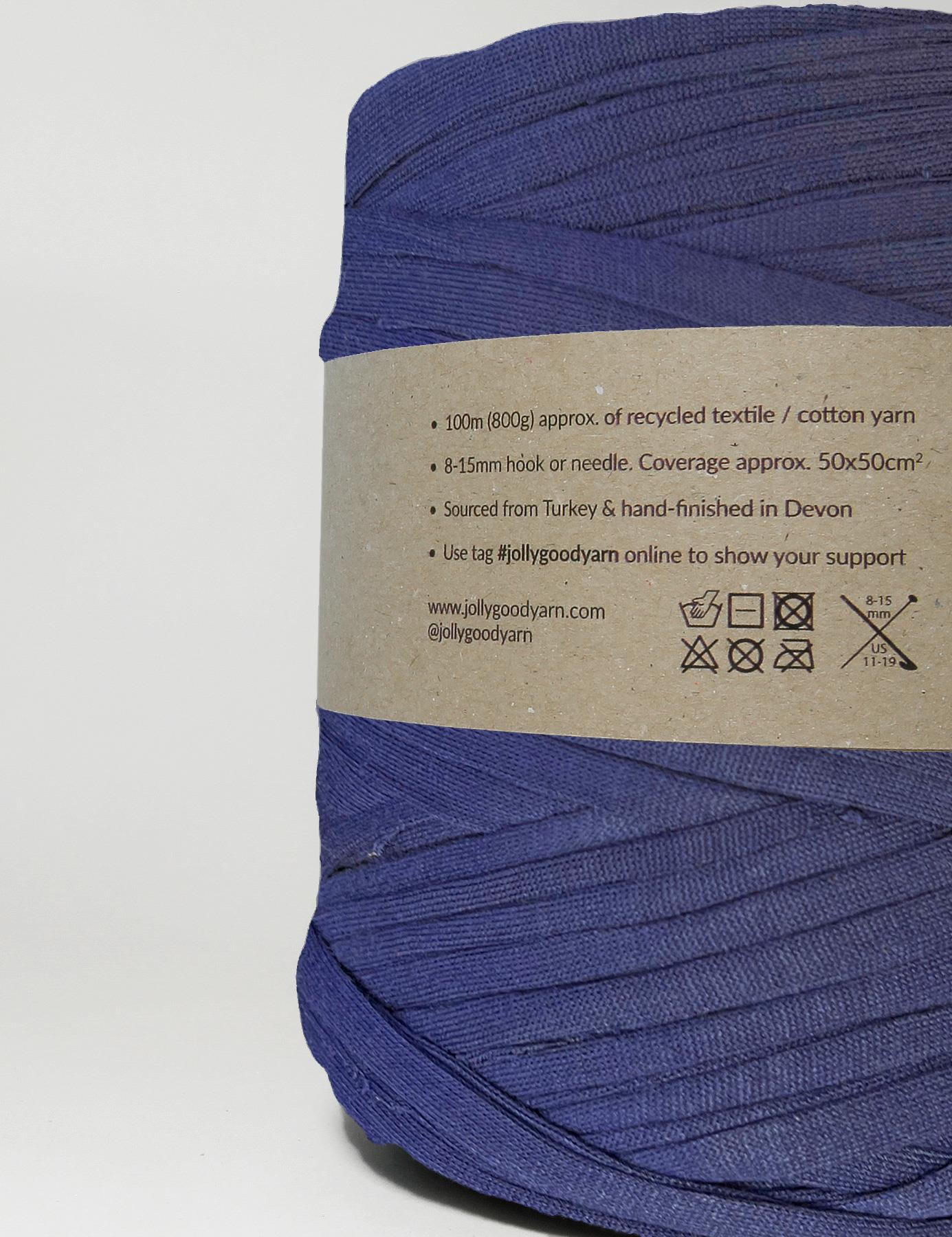 Recycled textile yarn - colour blue