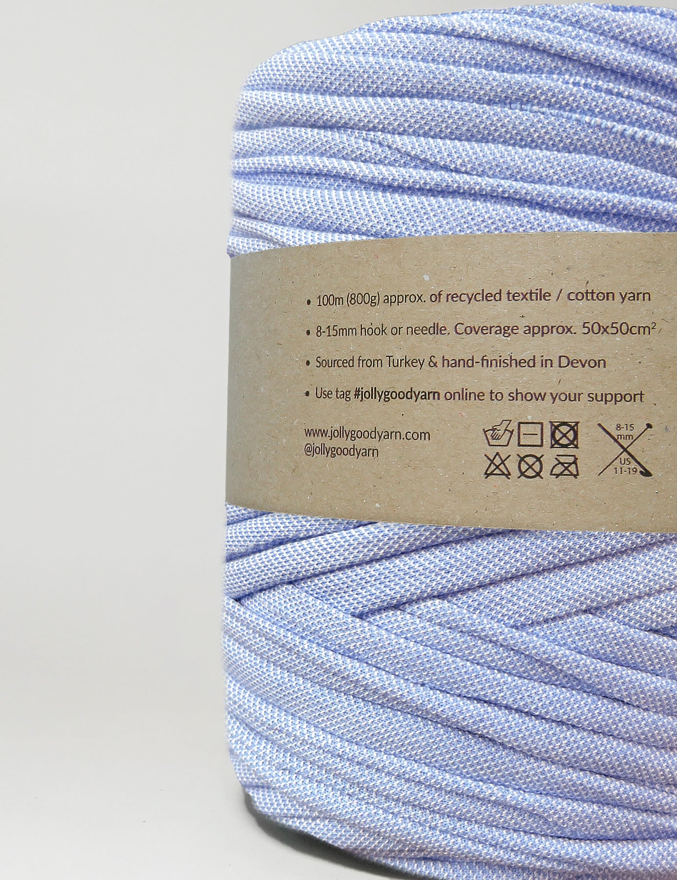 Recycled textile yarn - colour pale blue