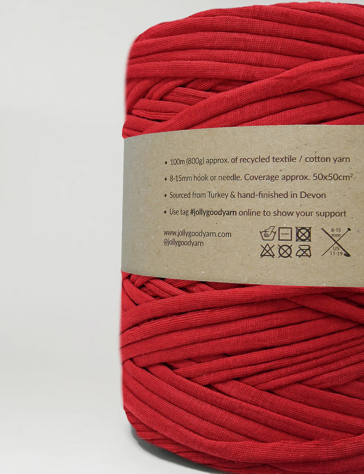 Recycled textile yarn - colour red