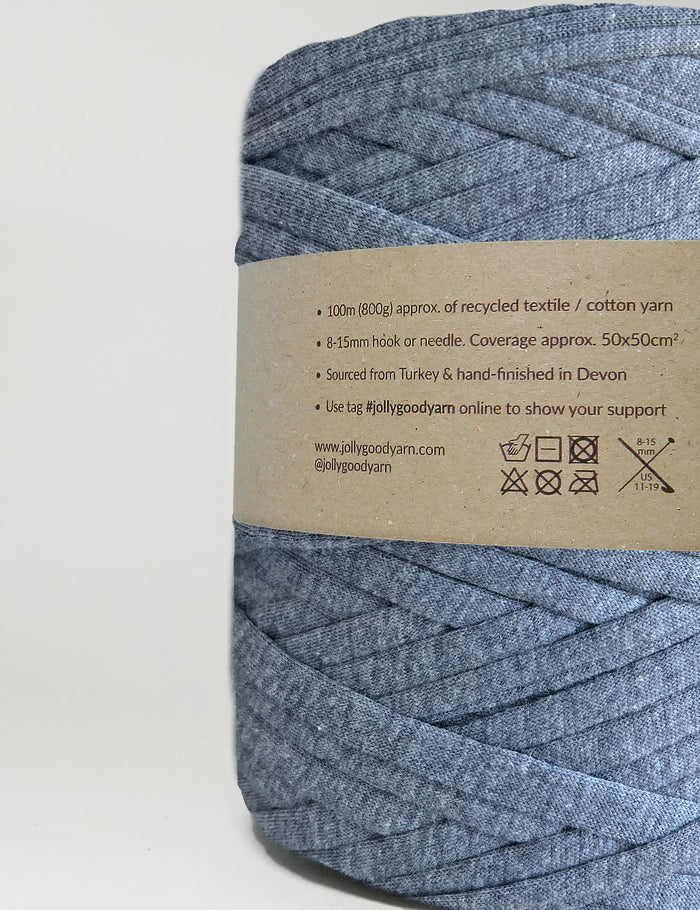 Recycled textile yarn - colour grey