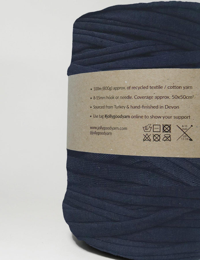 Navy t-shirt yarn (100-120m)
