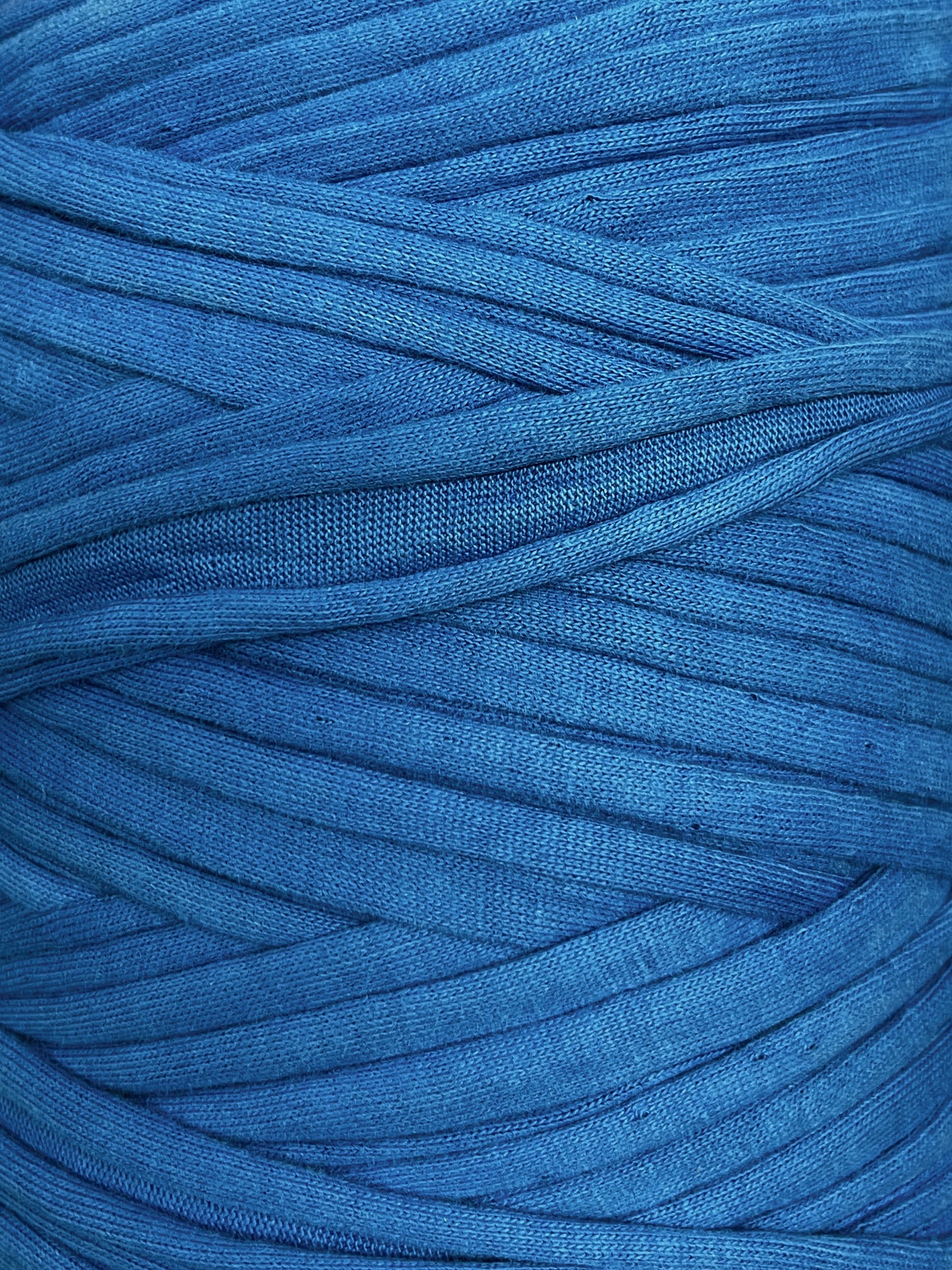 Blue t-shirt yarn (100m)