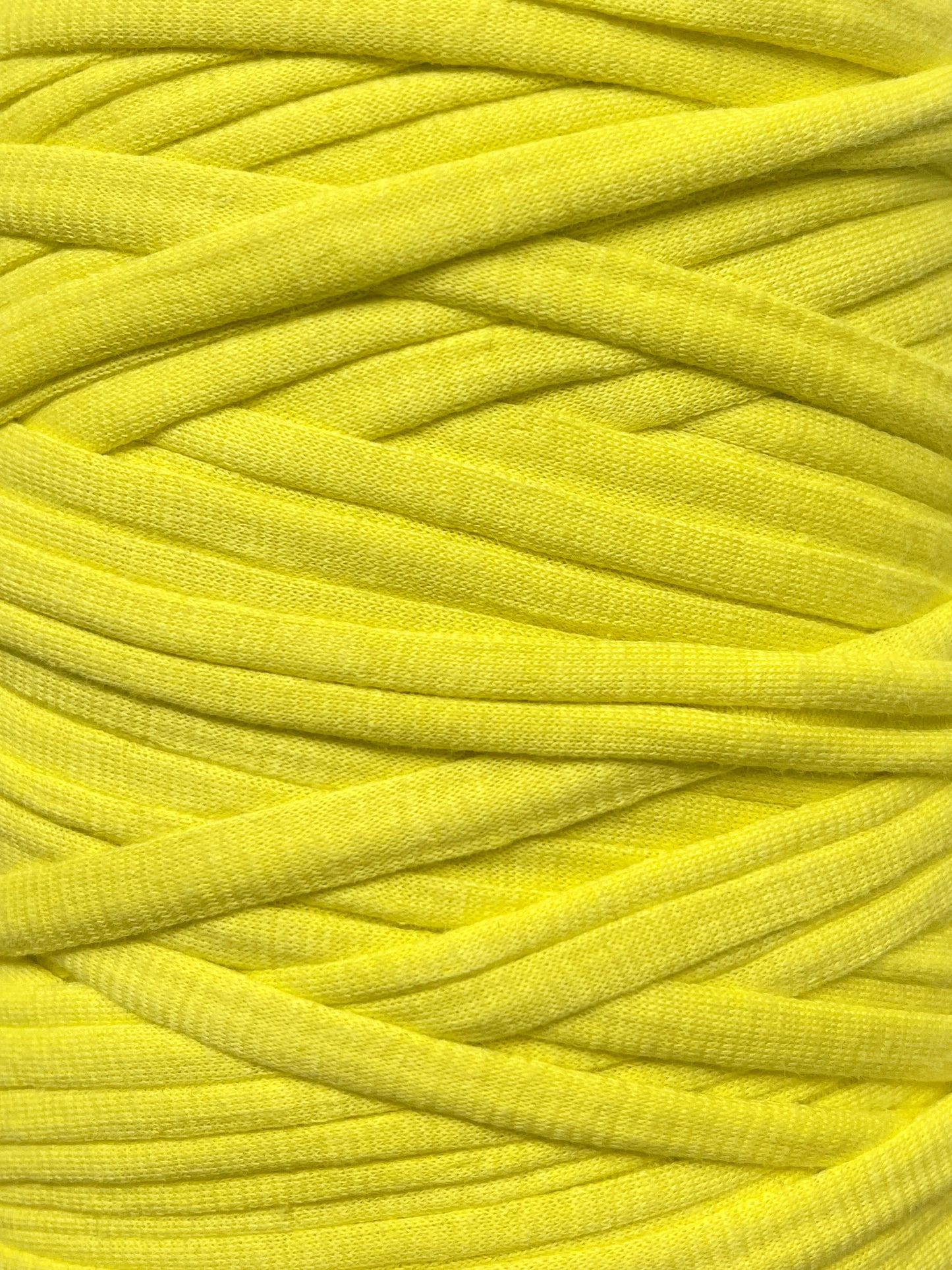 Bright yellow t-shirt yarn (100m)