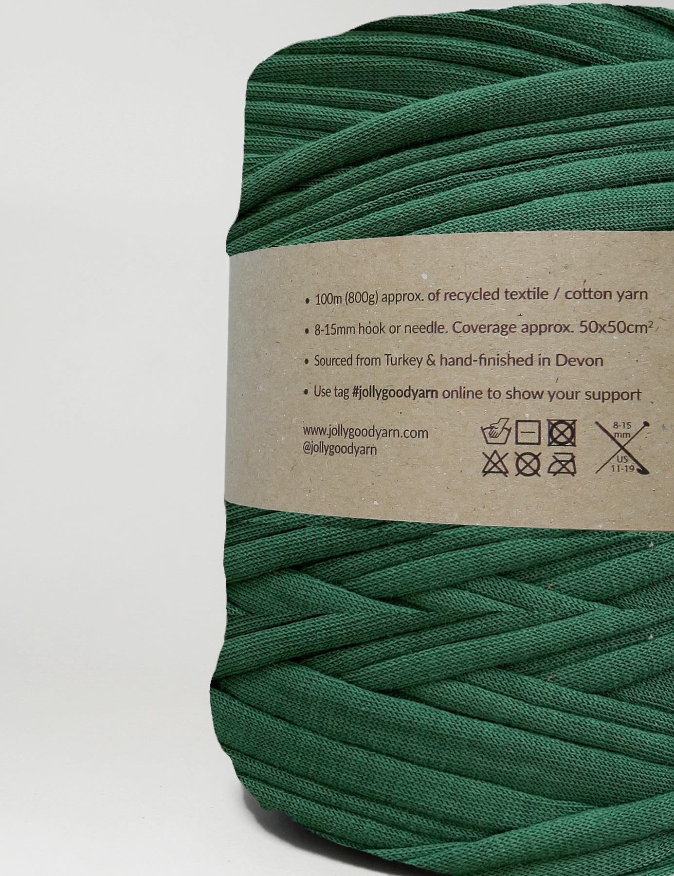 Forest green t-shirt yarn (100-120m)