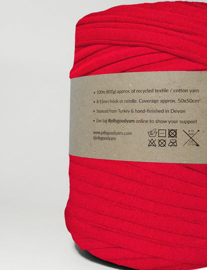 Red t-shirt yarn (100-120m)