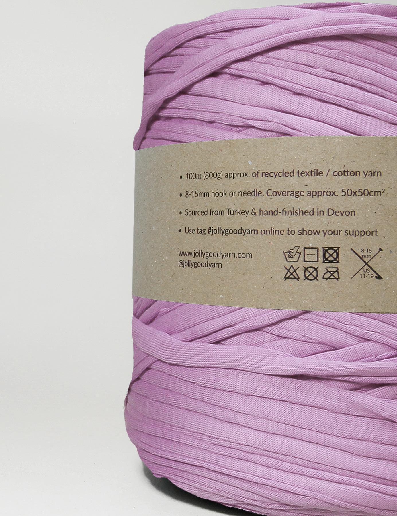 Bright lavendar t-shirt yarn (100-120m)