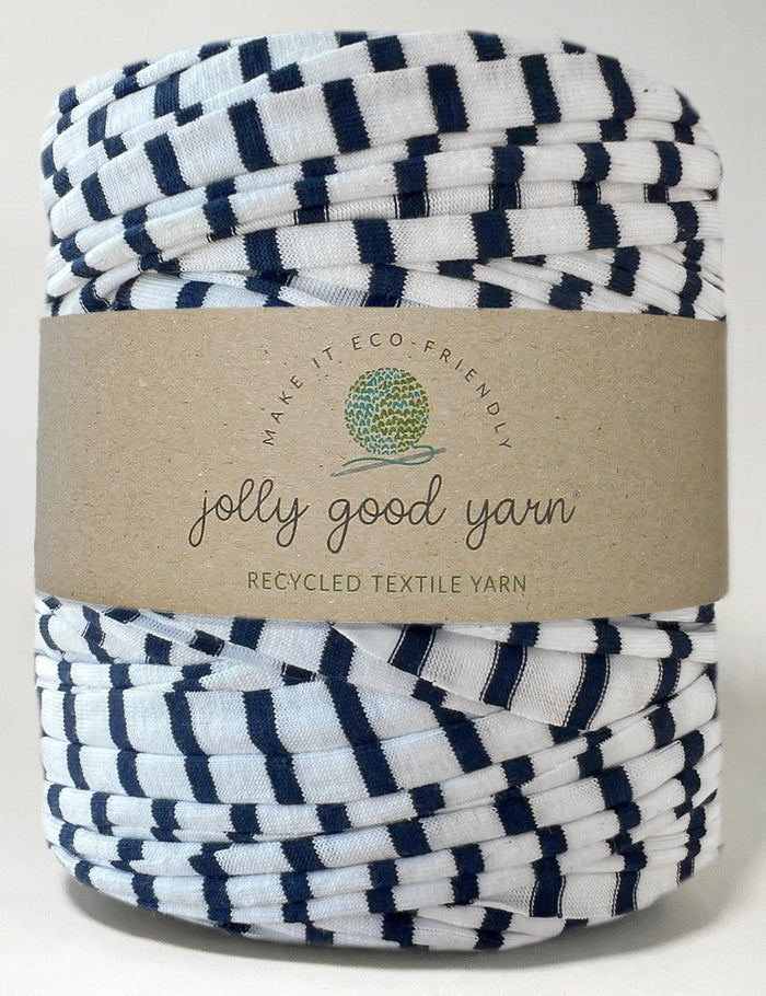 Recycled textile yarn - colour black-white