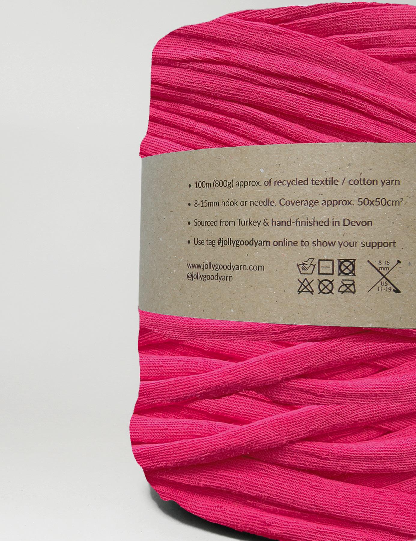 Soft fuchsia pink t-shirt yarn (100-120m)