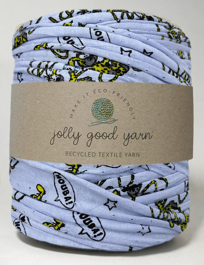 Blue graphic patterned t-shirt yarn (100-120m)