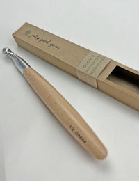 Aluminium crochet hook