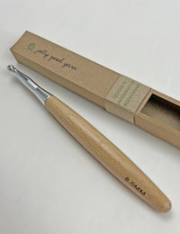 Aluminium crochet hook