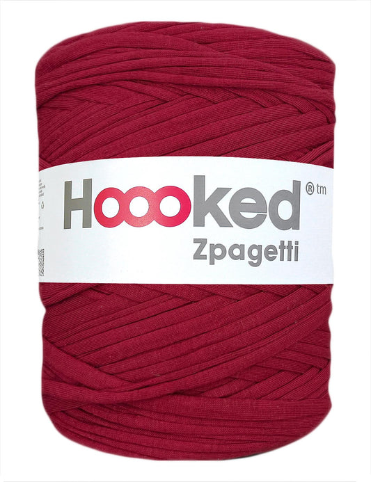 Crimson red t-shirt yarn by Hoooked Zpagetti (100-120m)