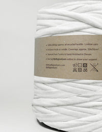 White t-shirt yarn (100-120m)