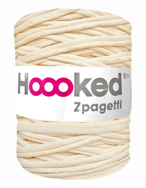 Banana cream t-shirt yarn by Hoooked Zpagetti (100-120m)