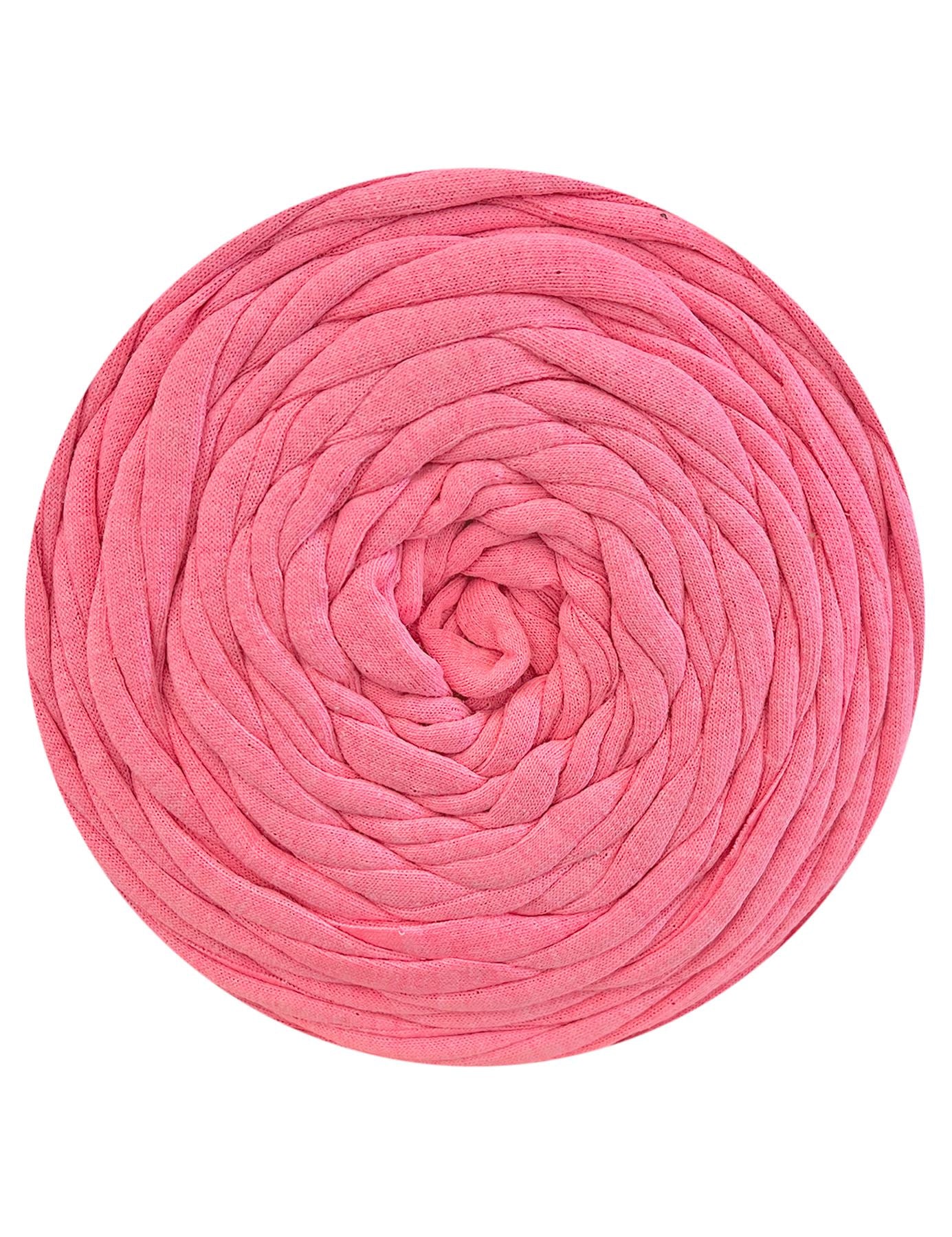 Vibrant pink t-shirt yarn (100-120m)