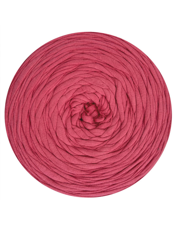 Muted punch pink t-shirt yarn (100-120m)