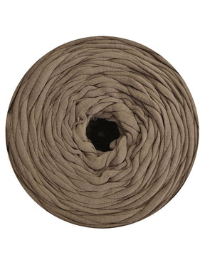 Light walnut brown t-shirt yarn by Hoooked Zpagetti (100-120m)