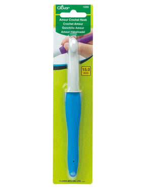 Clover Amour 15mm (1059) soft-grip crochet hook